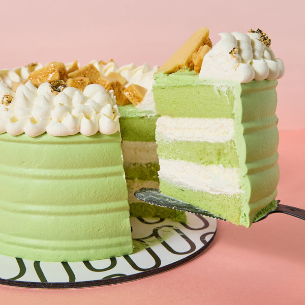 Pandan Crunch Cake