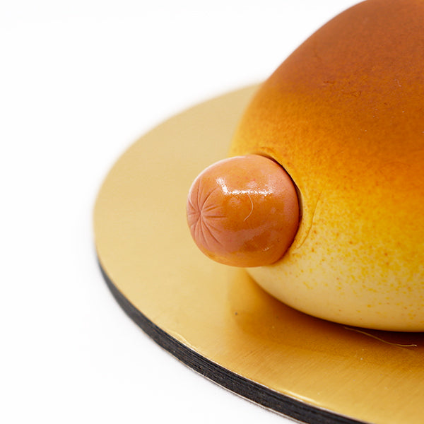 Sausage Bun Fondant Cake - Oookie Cookie