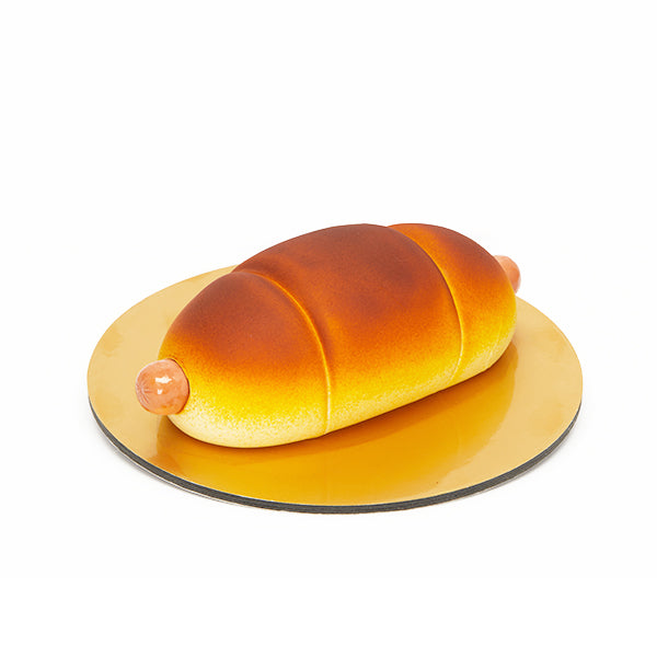 Sausage Bun Fondant Cake - Oookie Cookie